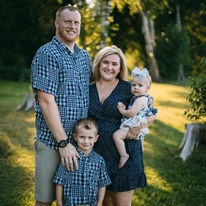 Meet your Posher, Adrienne